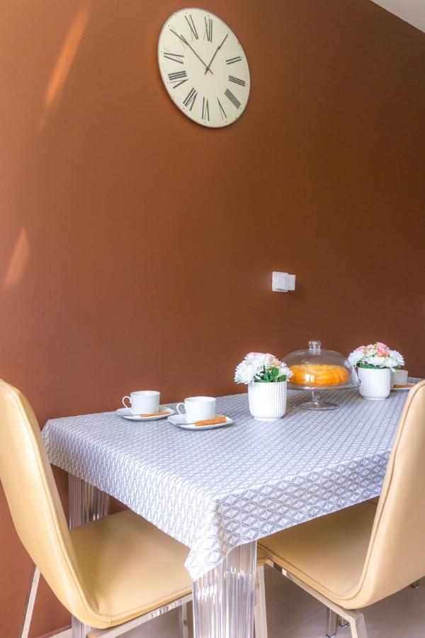 Villa Ottavio Golden Park คอร์ราเลโฮ ภายนอก รูปภาพ