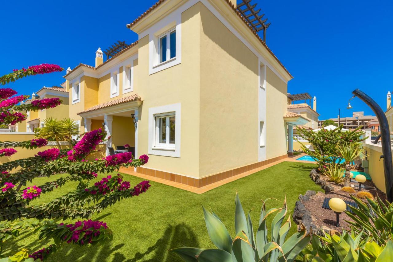 Villa Ottavio Golden Park คอร์ราเลโฮ ภายนอก รูปภาพ