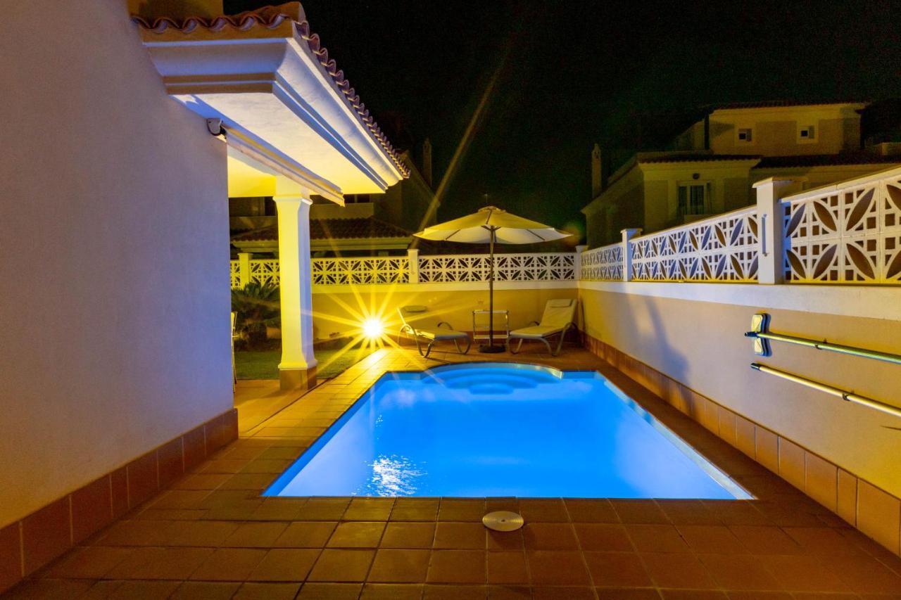 Villa Ottavio Golden Park คอร์ราเลโฮ ภายนอก รูปภาพ